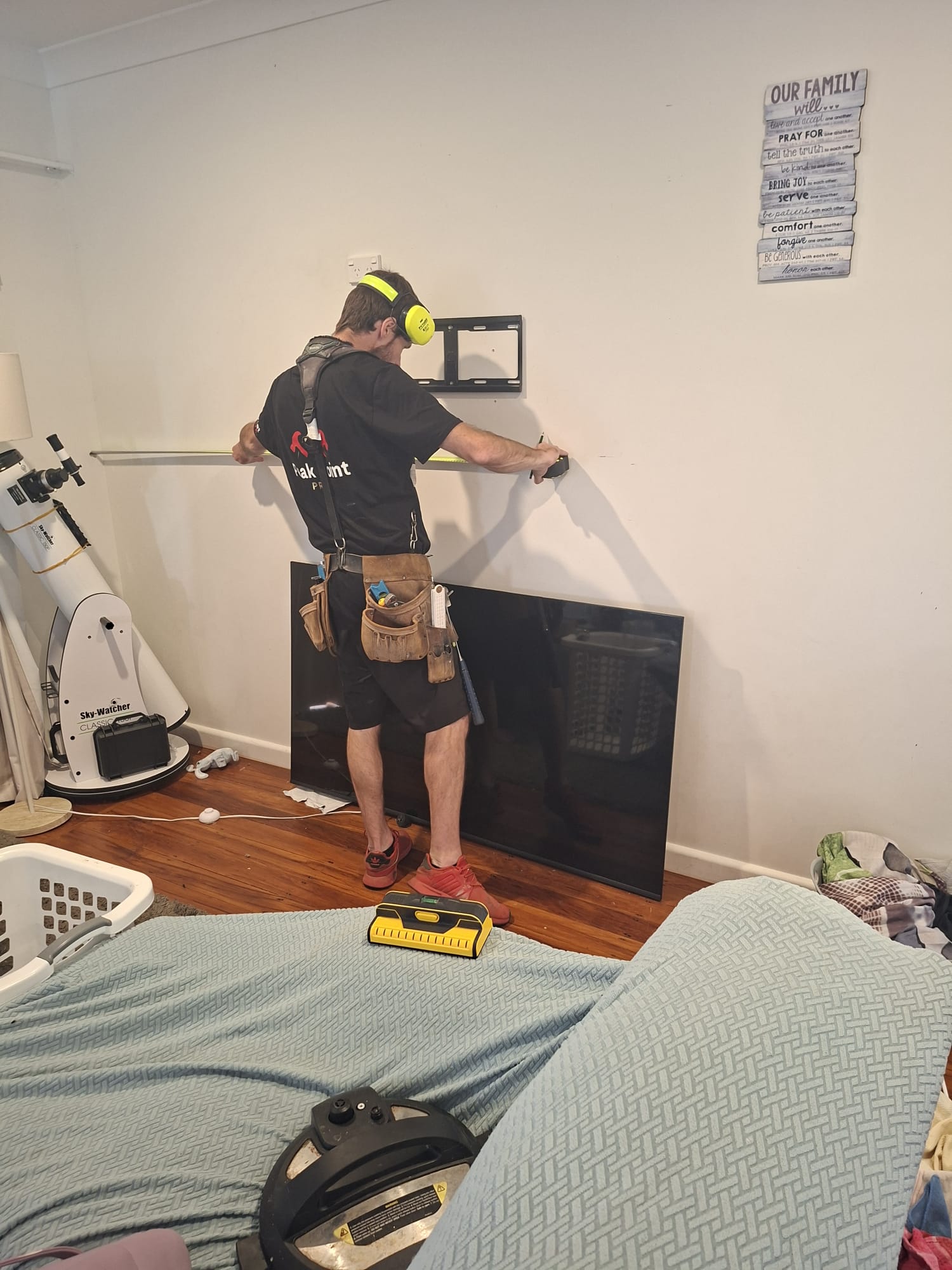 TV wall mount before